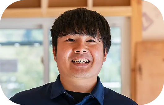 先輩社員の1日